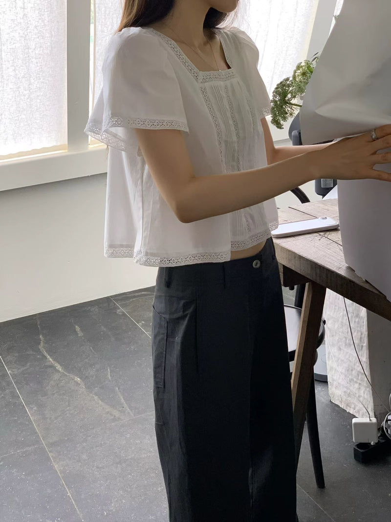 Leaming lace blouse