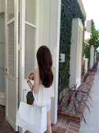 Round pleats sleeveless