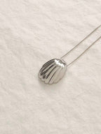 [sale] shell necklace