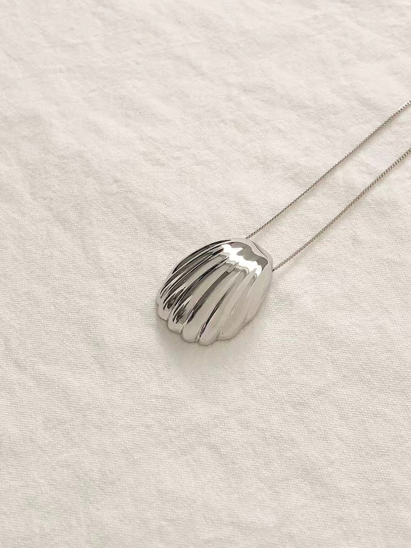 [sale] shell necklace