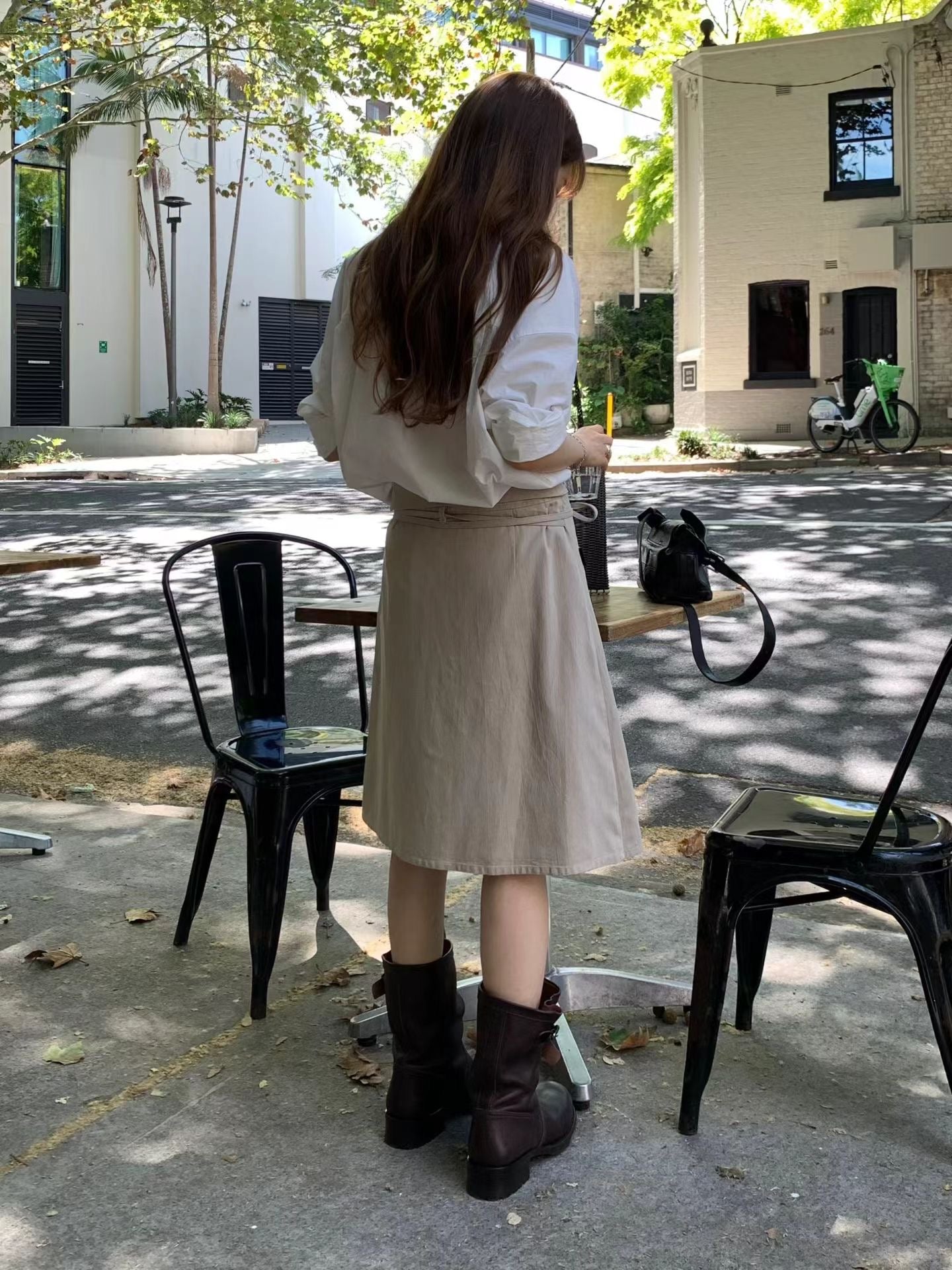 商品 – MOMENT