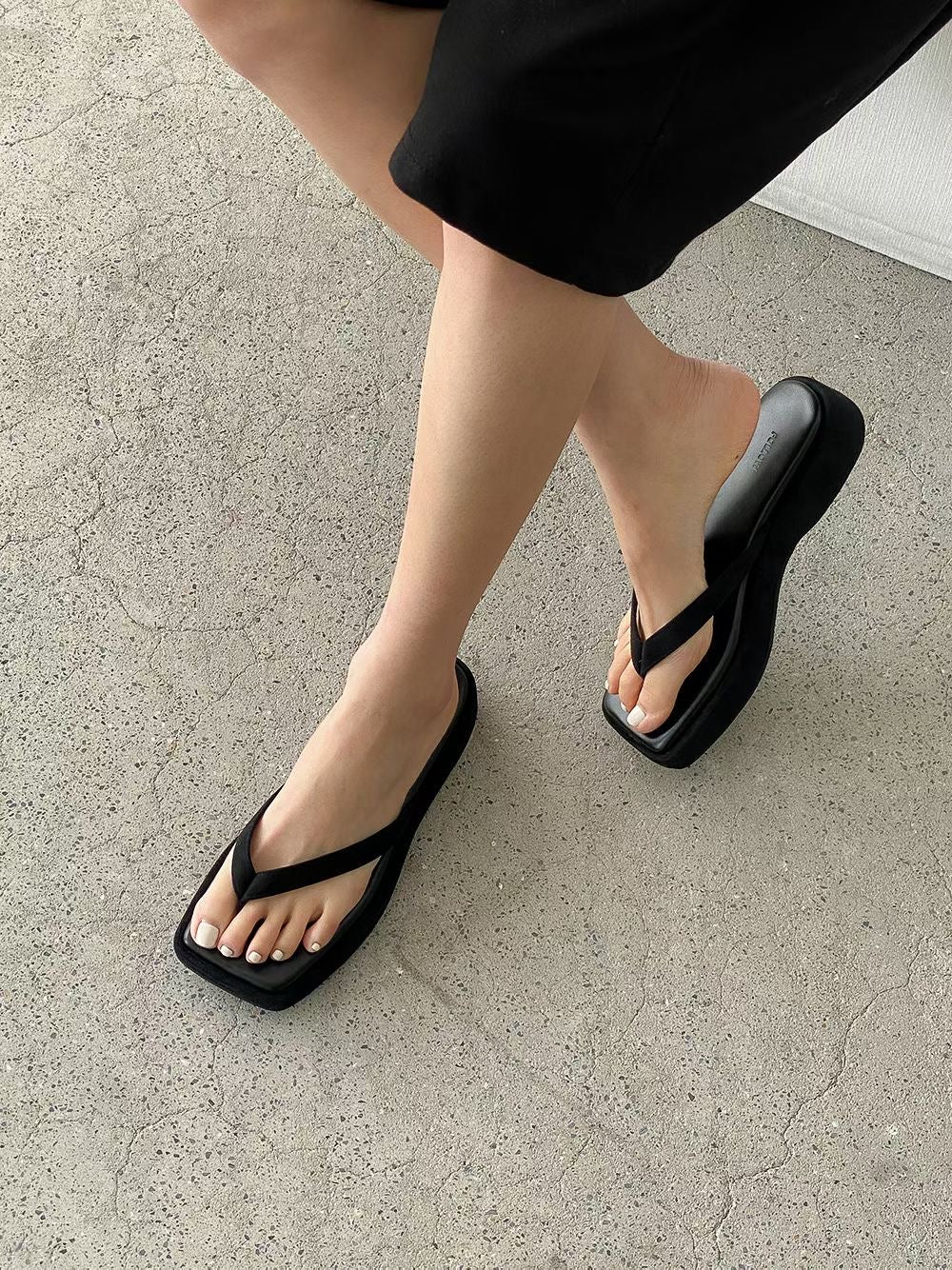 Mood square platform sandal