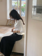 Move string skirt