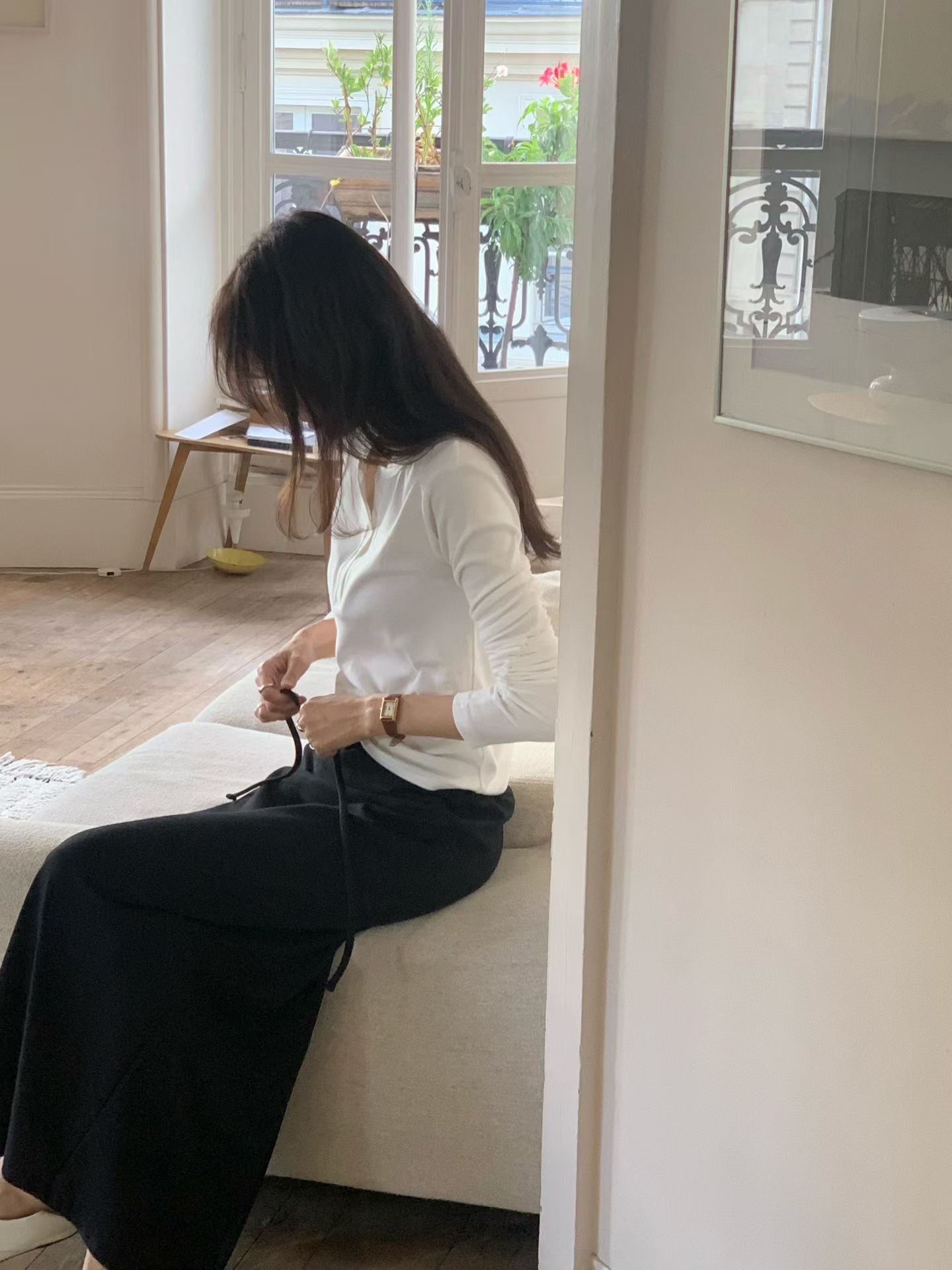 Move string skirt