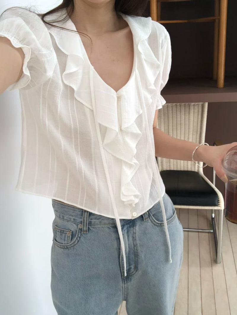 Frill ruffle blouse
