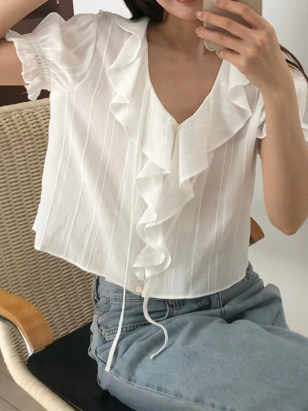 Frill ruffle blouse