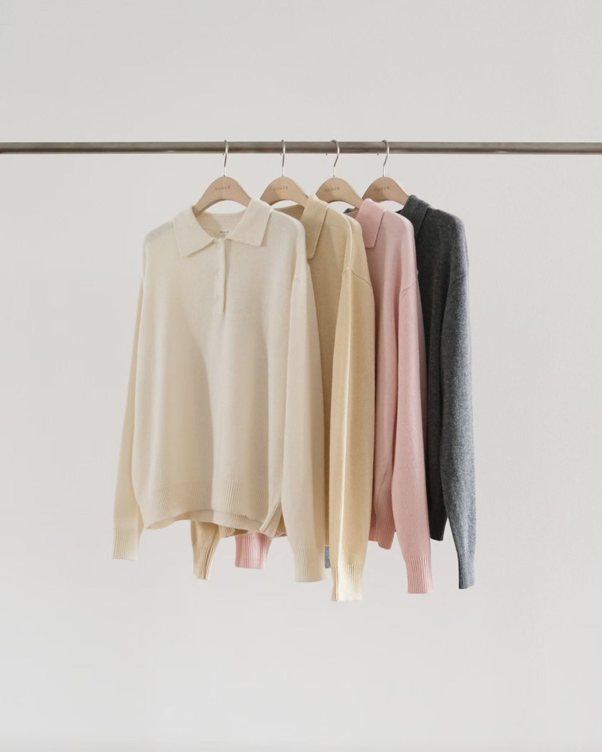 Cash collar knit