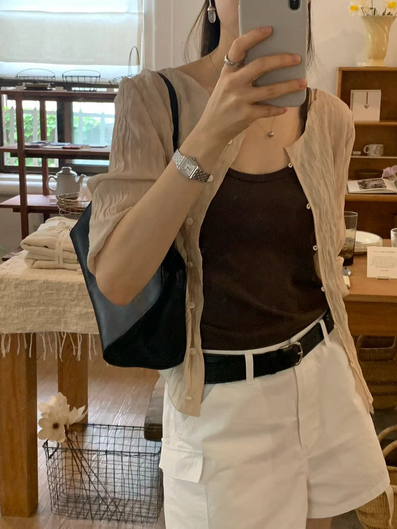 More wrinkle blouse