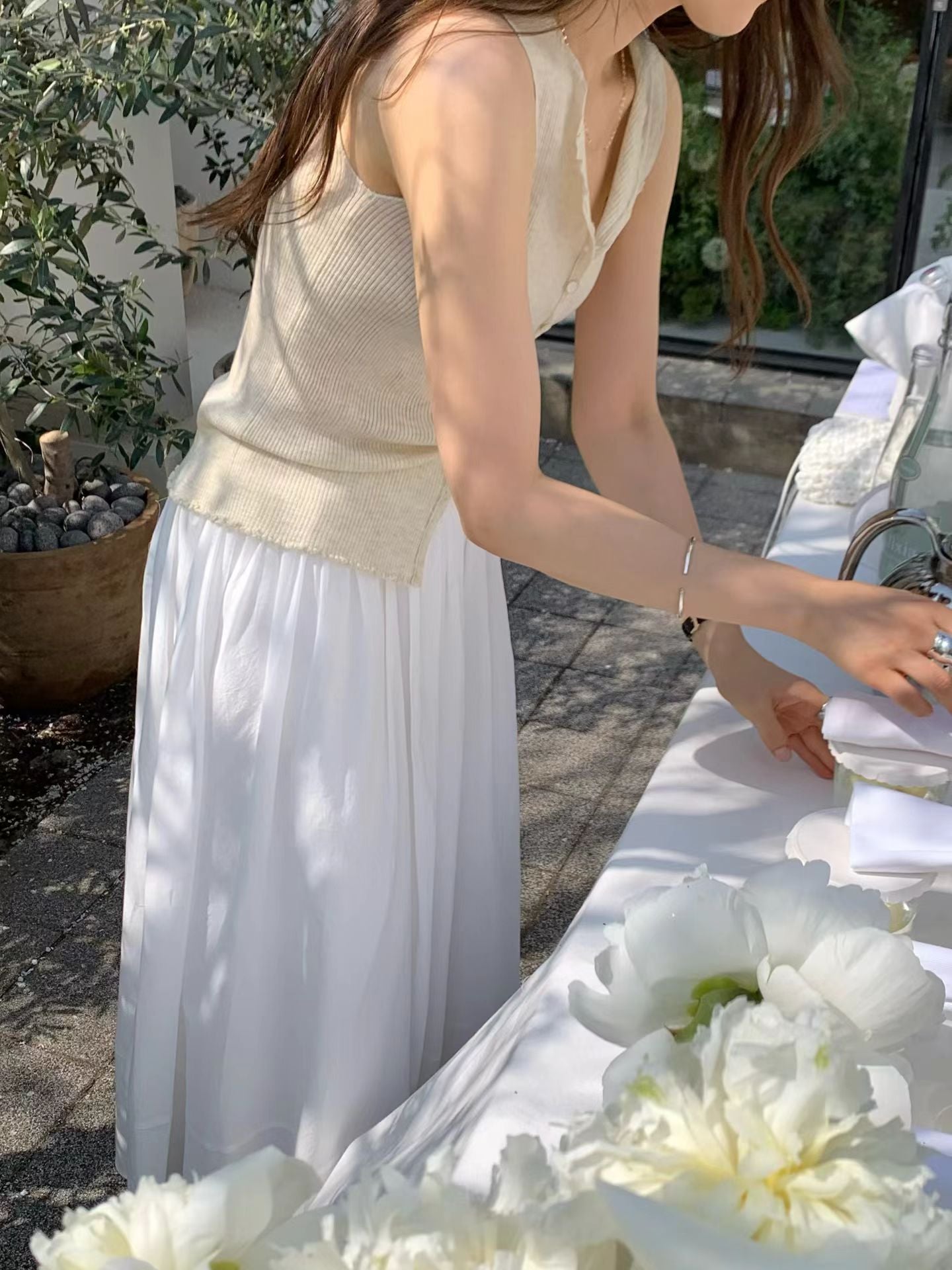 Silk mori sleeveless knit