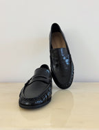 Glossy penny loafer