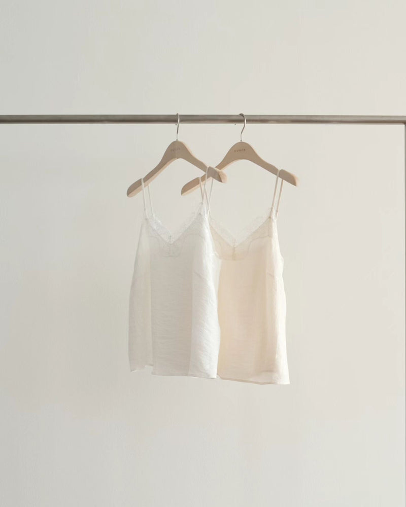 [Instock] Camisole lace blouse (ivory)