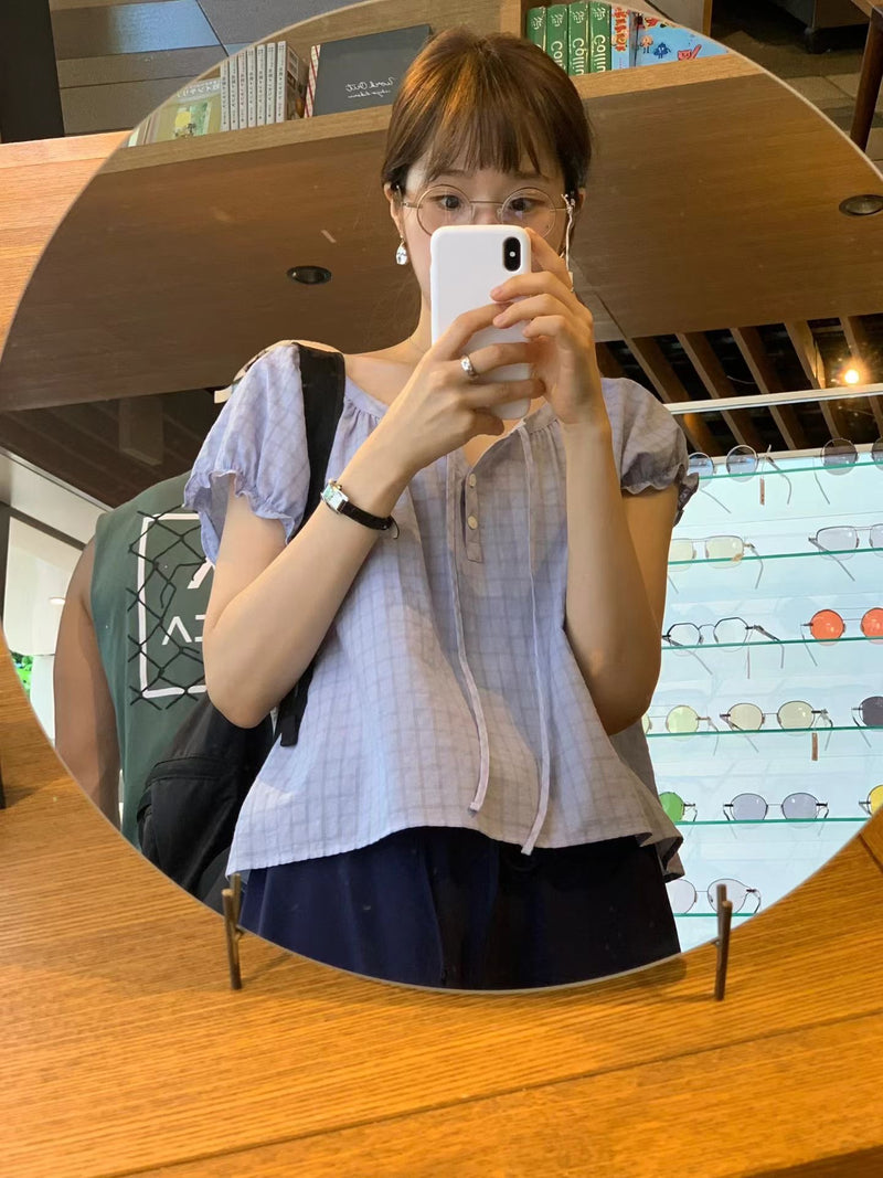 Oat check blouse