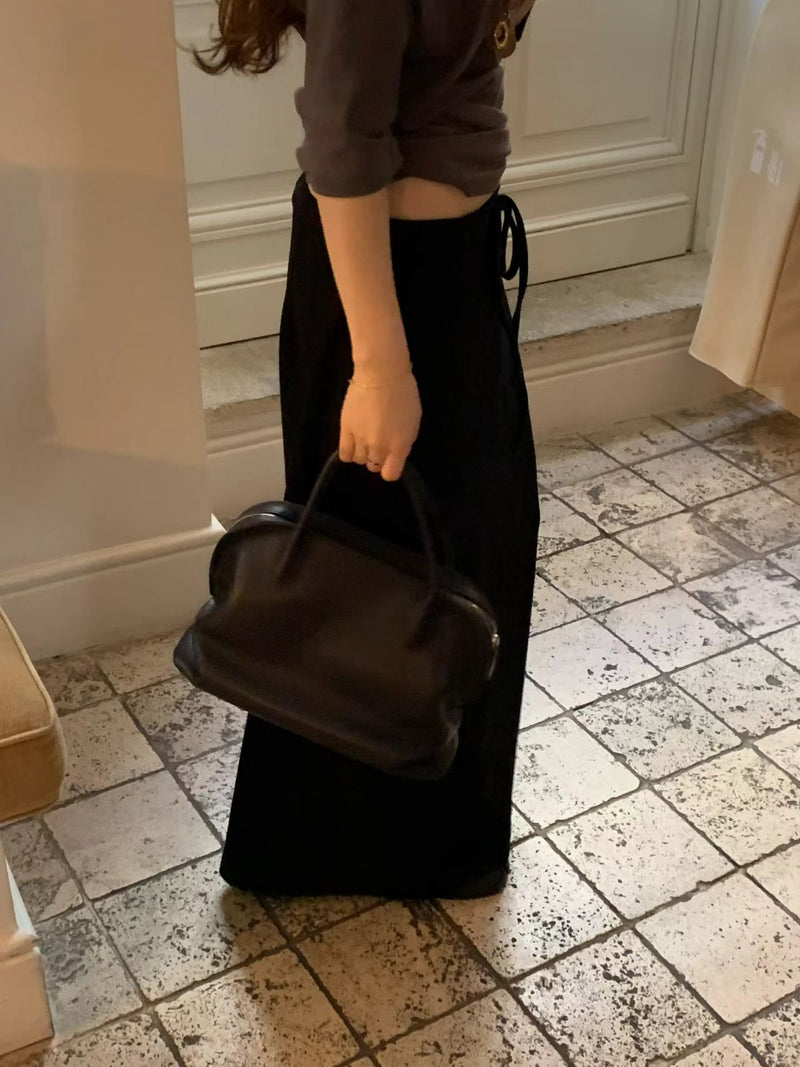 Le off-shoulder tee