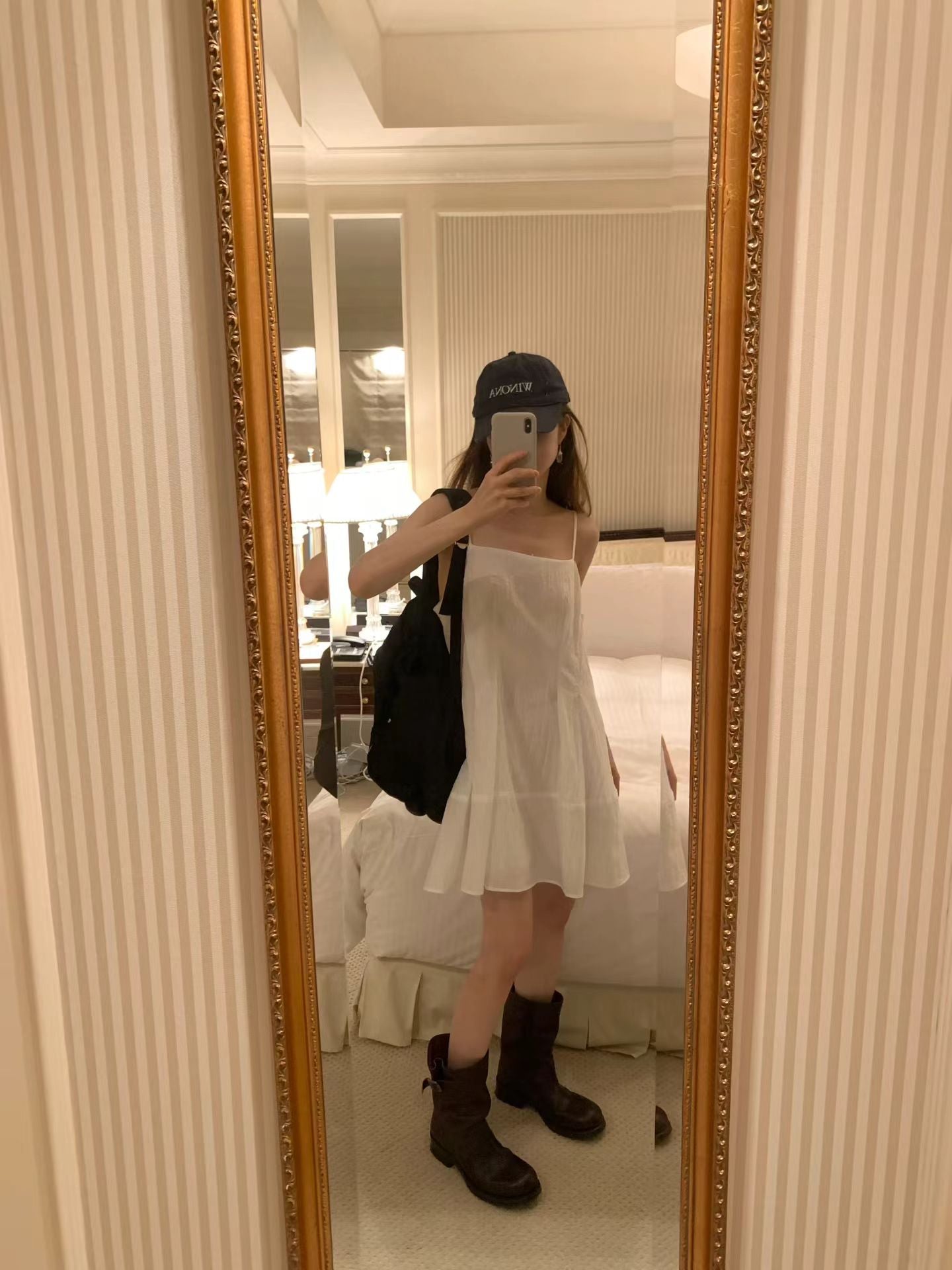 Yerin sleeveless onepiece