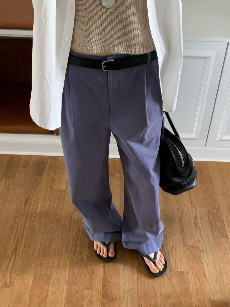 Aging double tuck pants