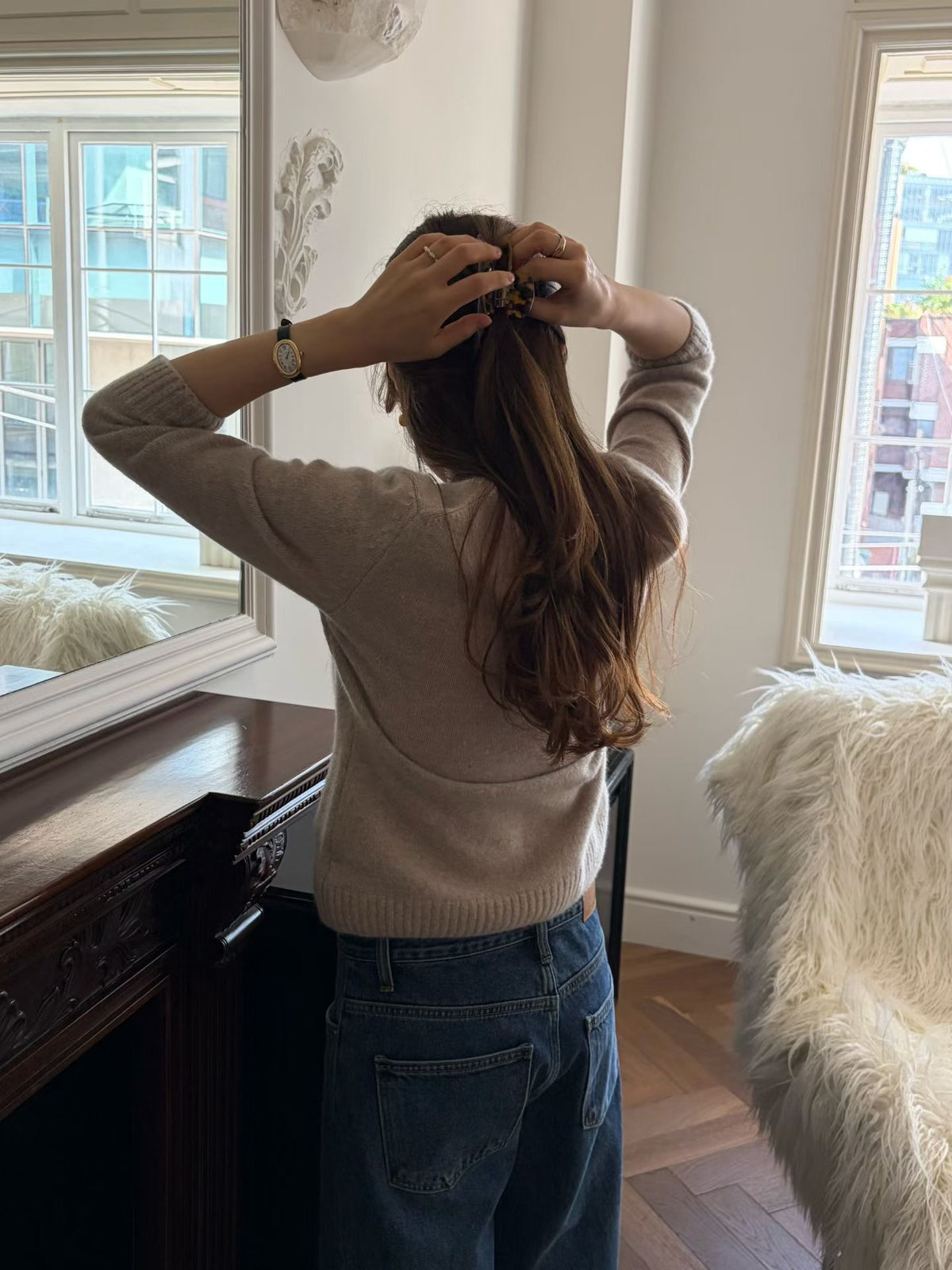 Luiet raccoon cashmere v knit