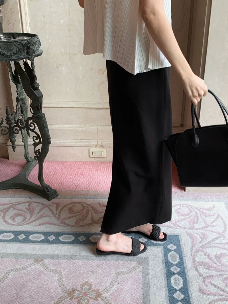 Lea satin shirring sandal