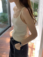 Clean sleeveless