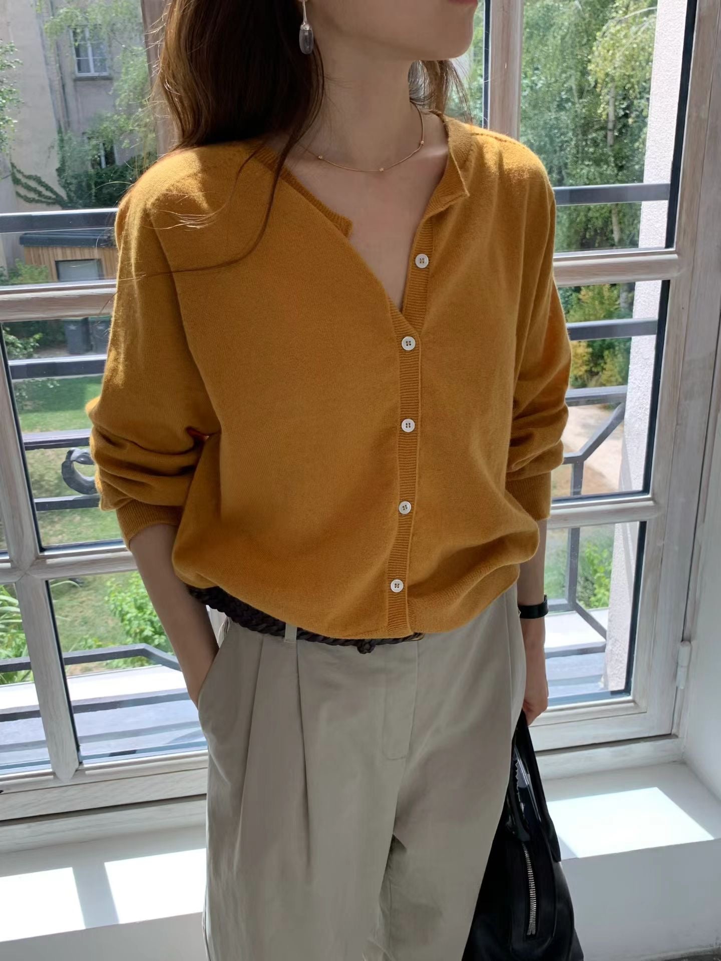 Aging double tuck pants