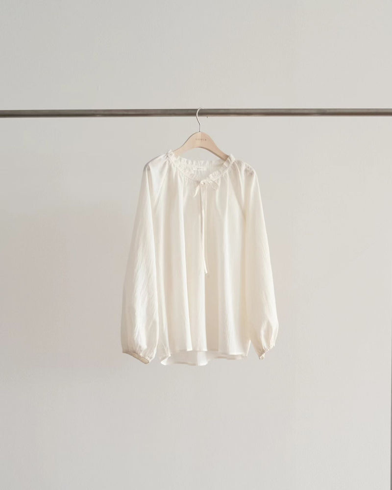 Breath blouse