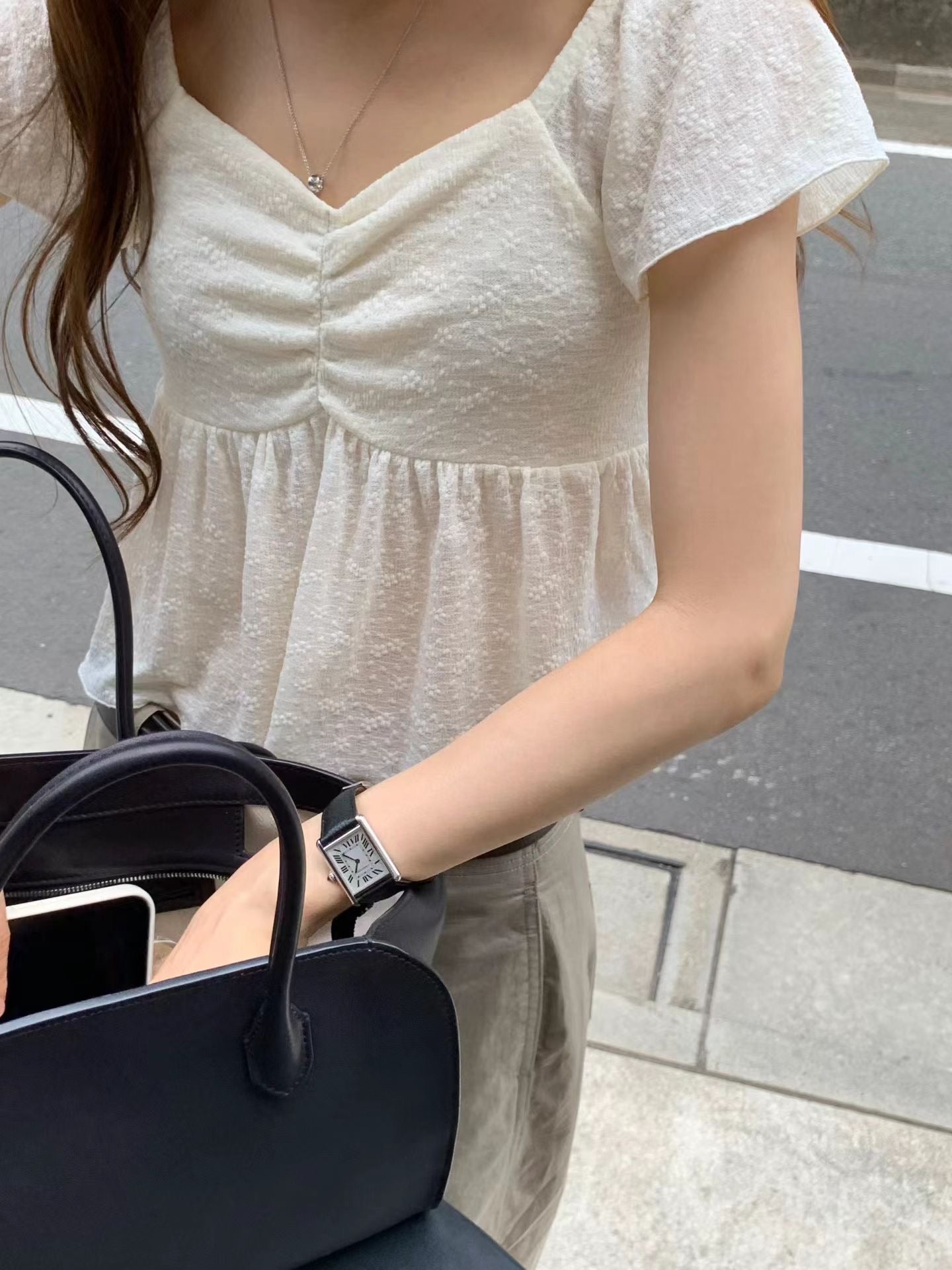 Lease shirring blouse