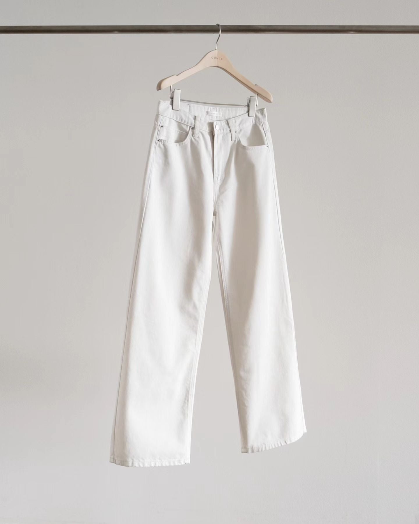 Cone ivory denim