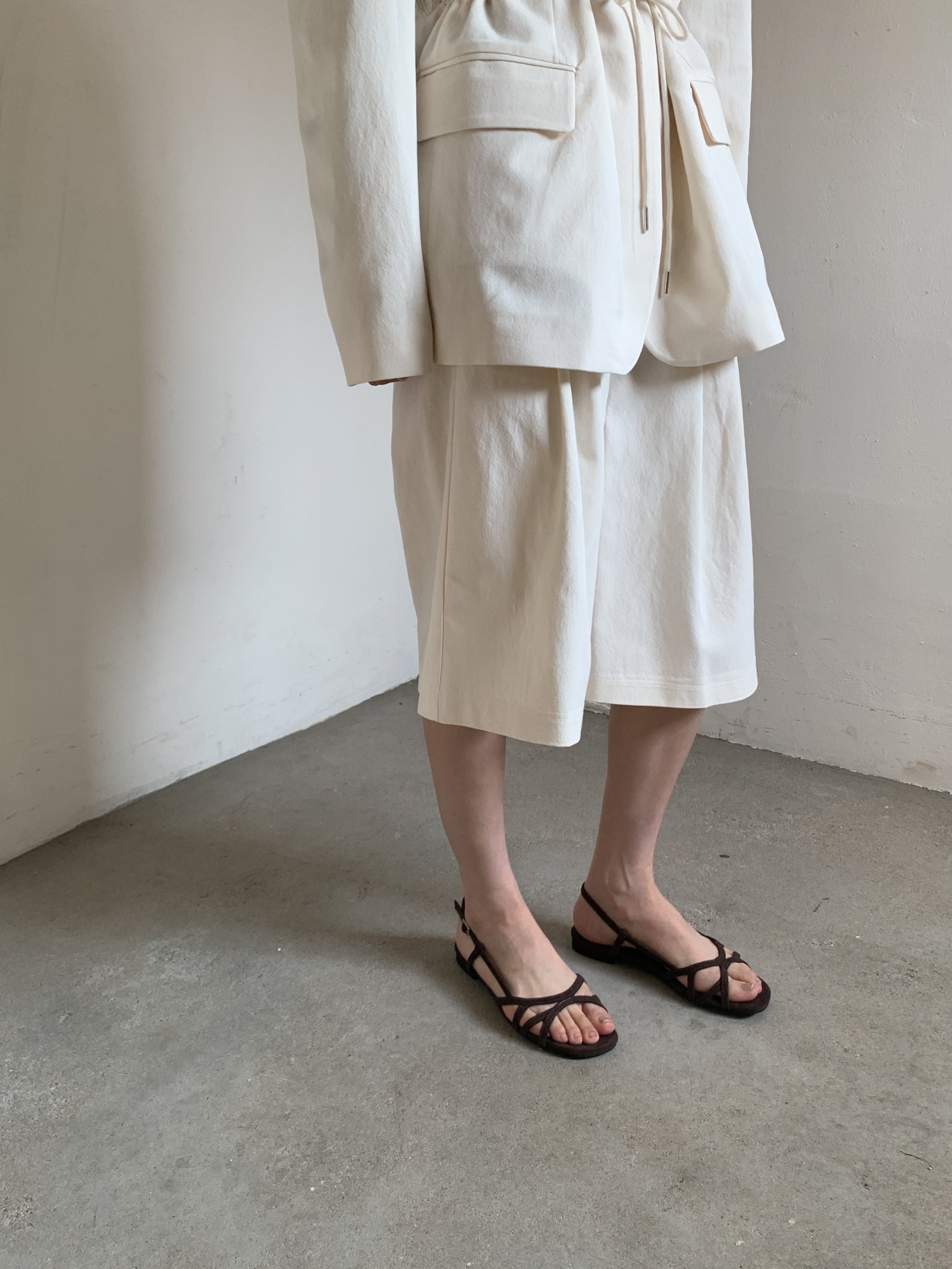 Nuance velvet line sandal