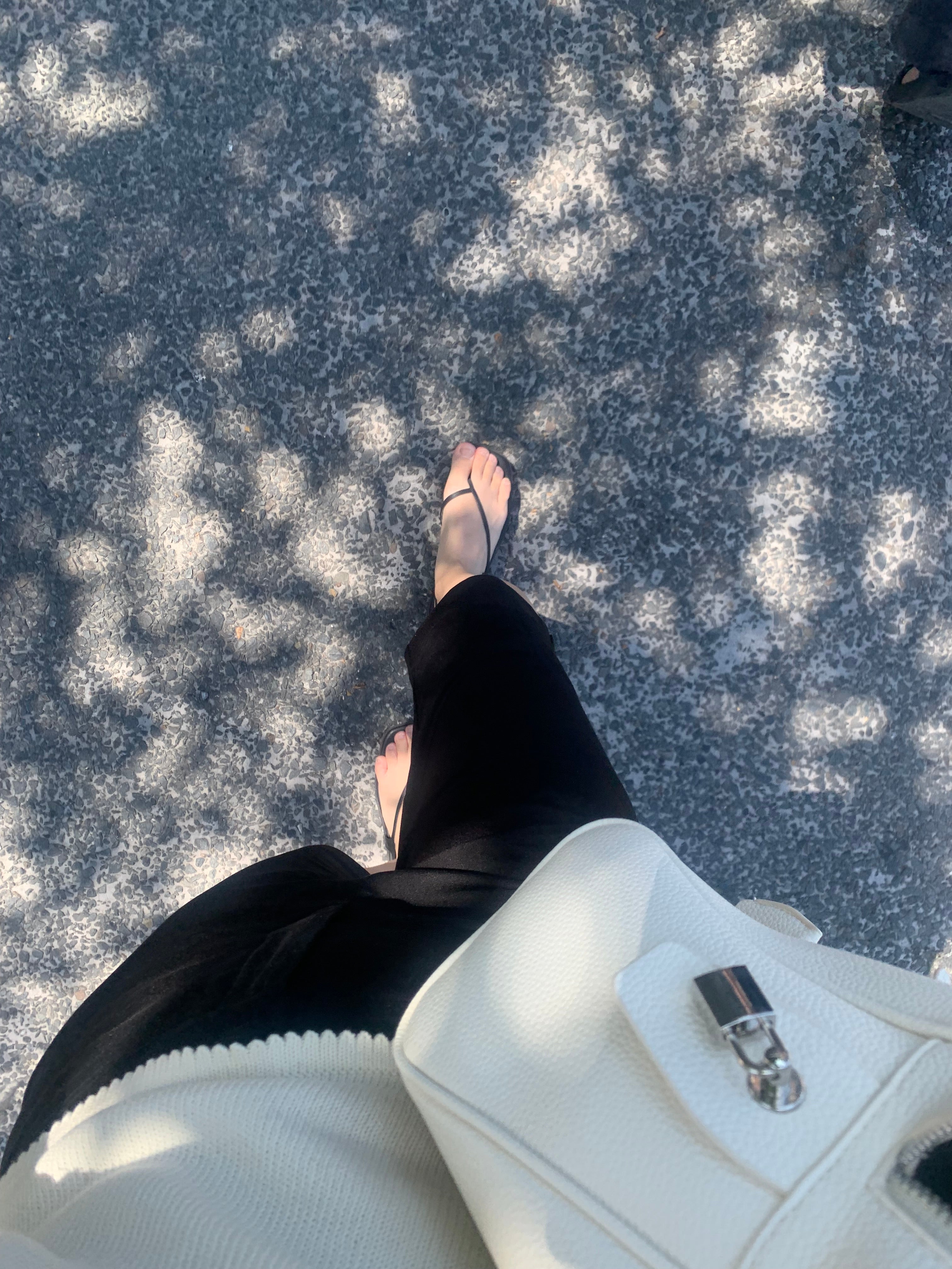 Mono capri pants