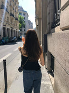 Pleats sleeveless