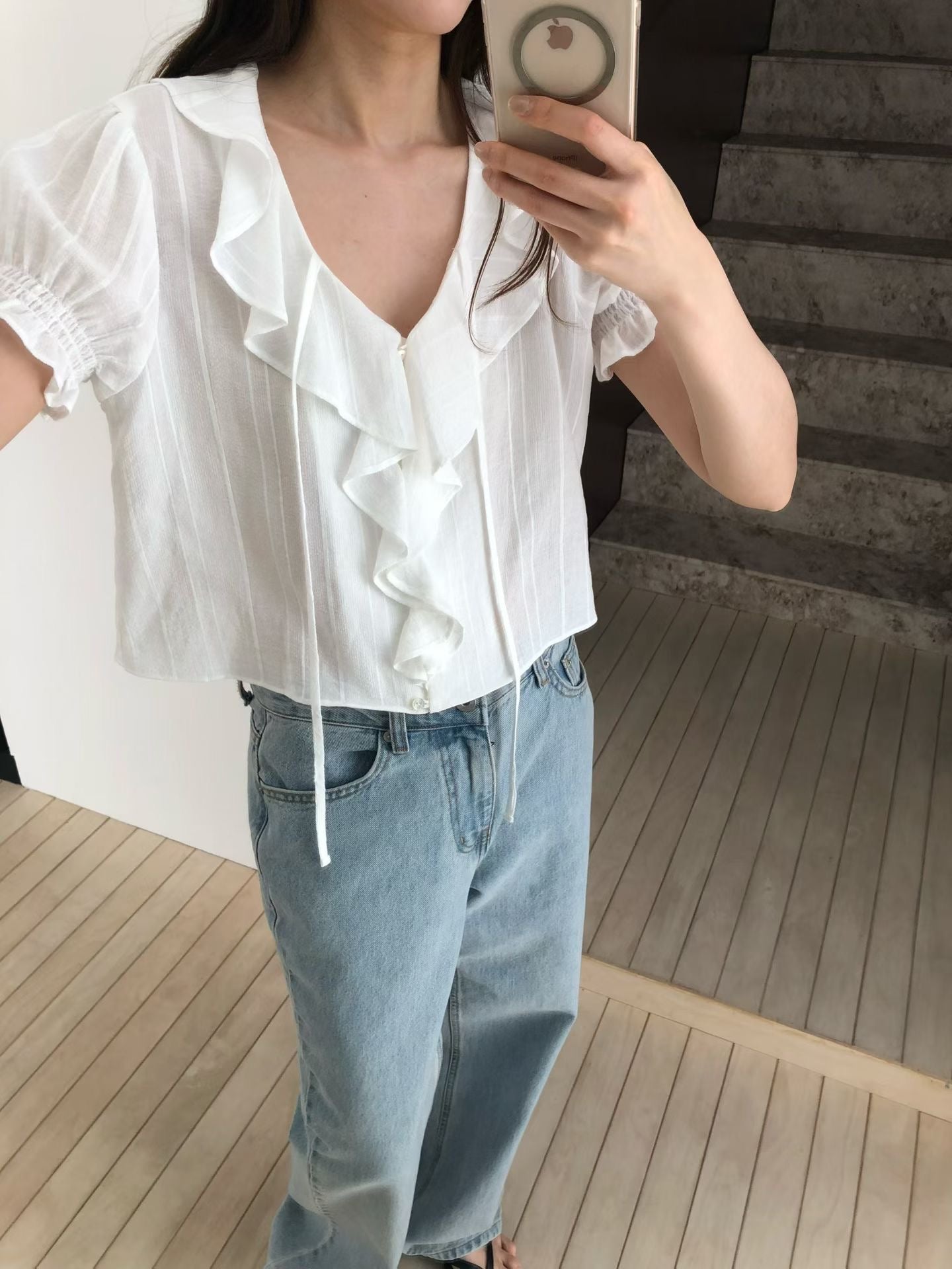 Frill ruffle blouse