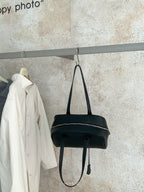 Bow shoulder bag