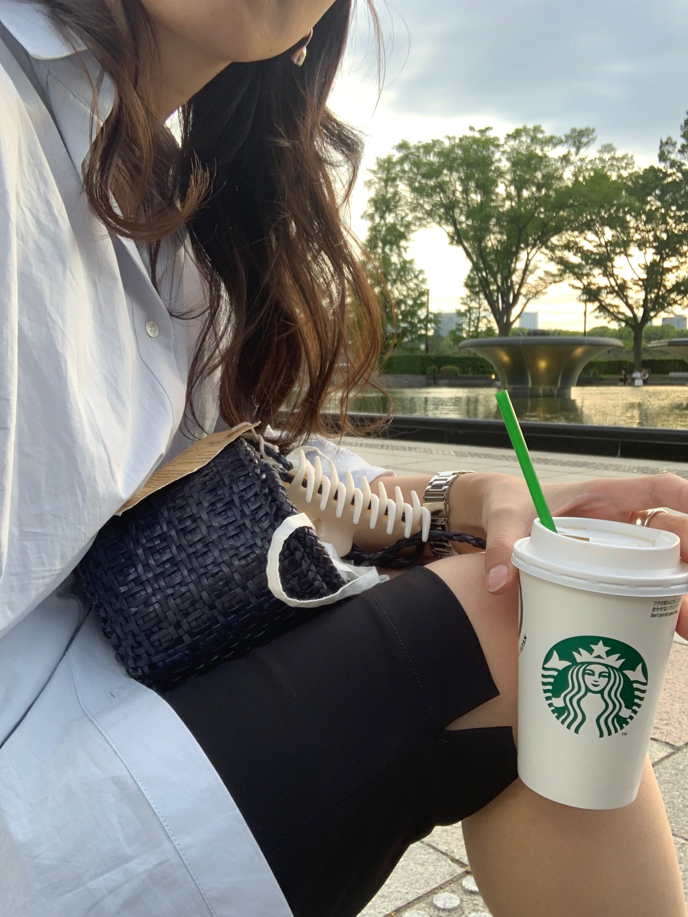 Mono capri pants