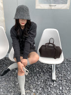 Bow shoulder bag