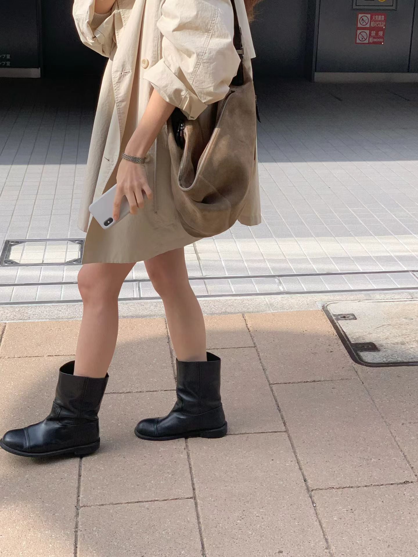 Row middle boots