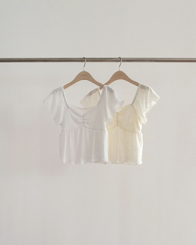 Lease shirring blouse