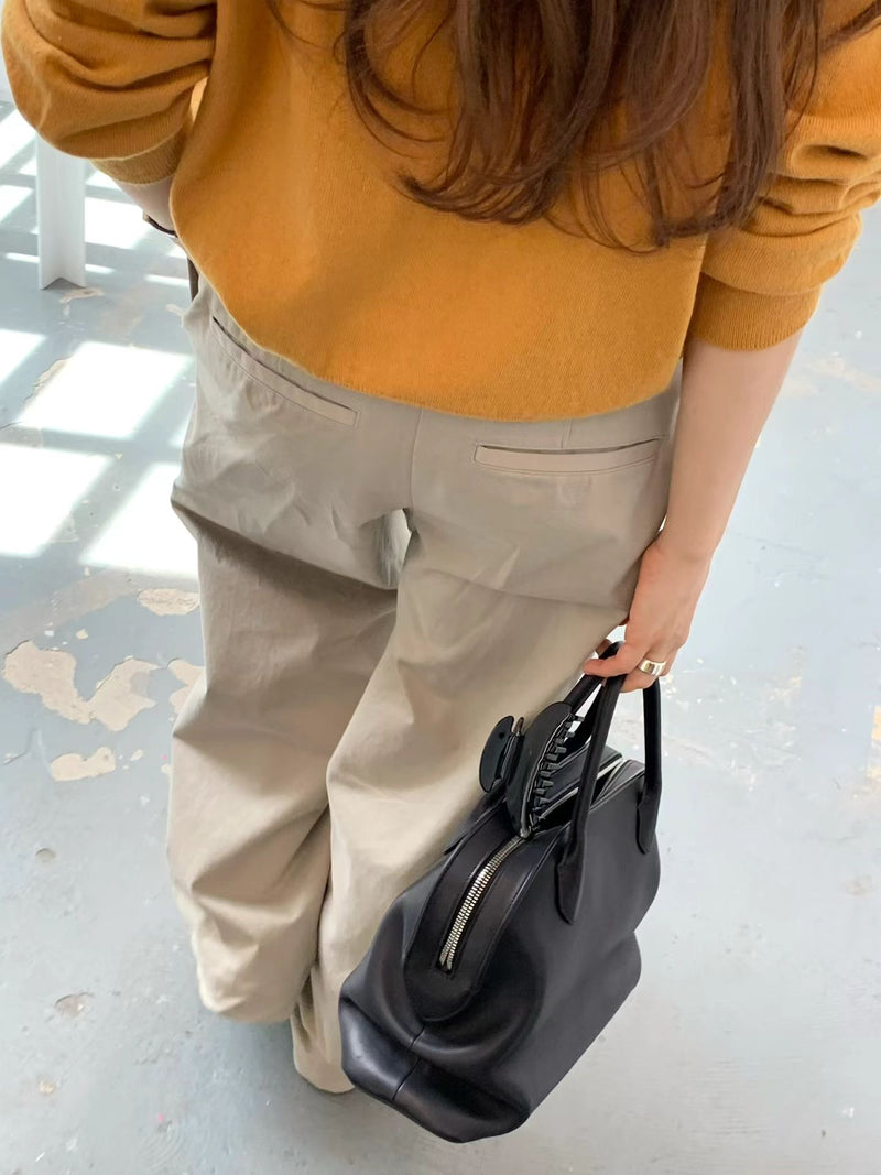 Aging double tuck pants