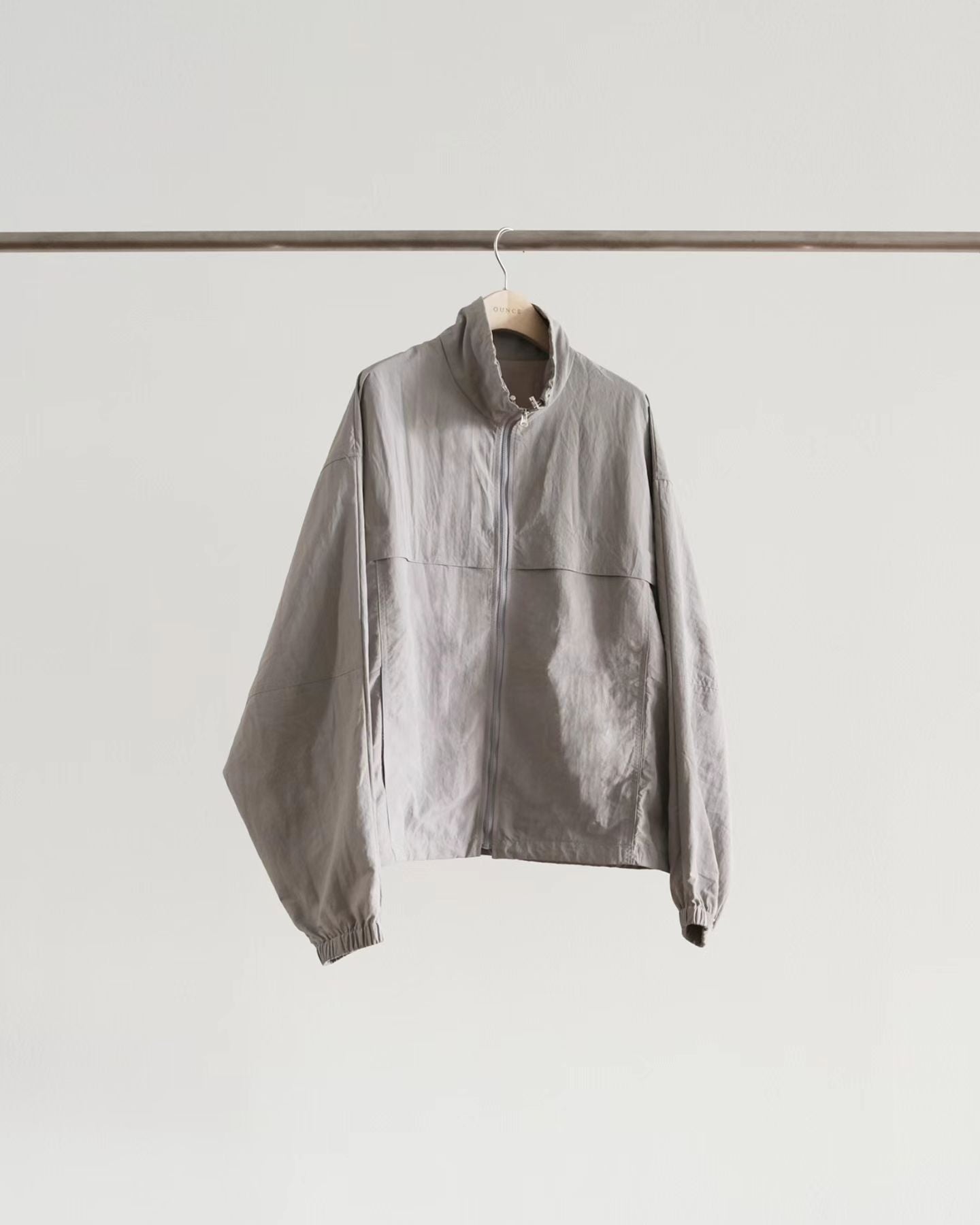 Light wind jumper