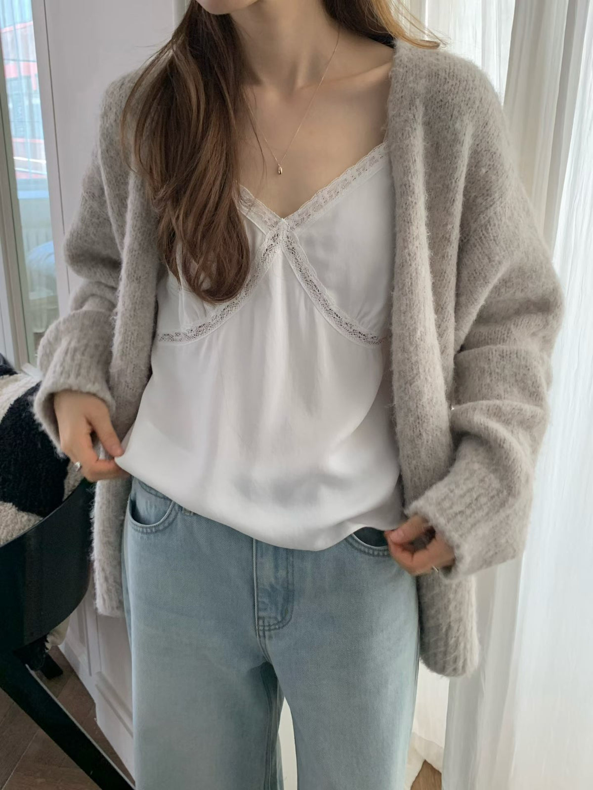 Log brush cardigan