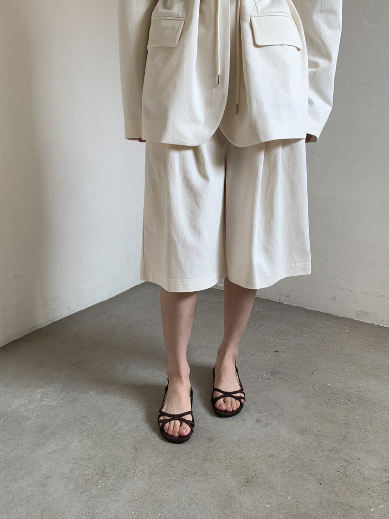 Nuance velvet line sandal