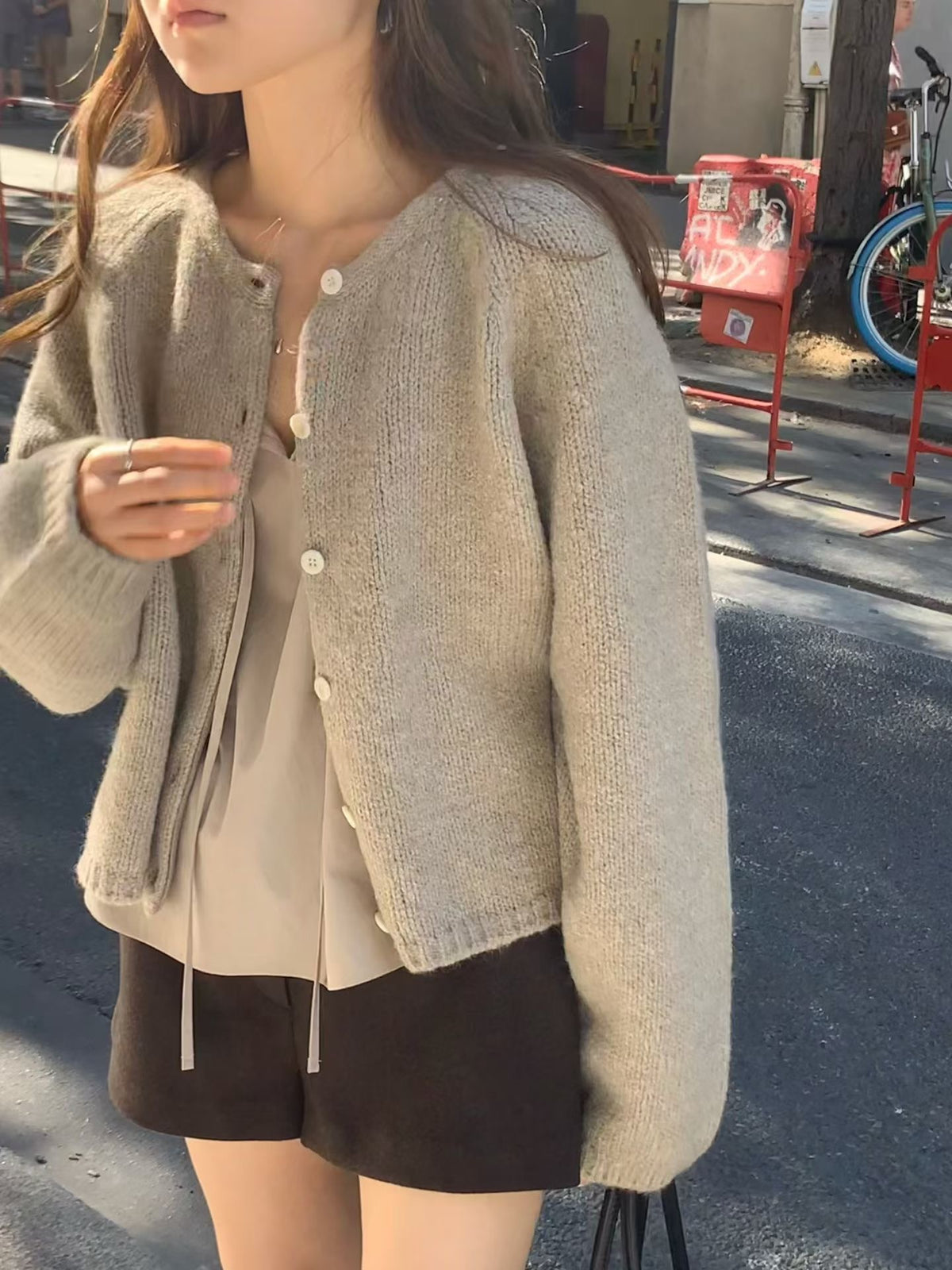 V shirring blouse