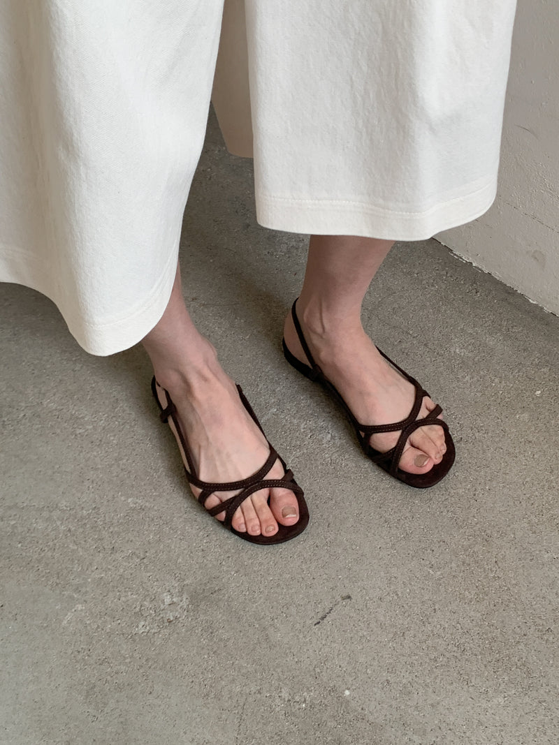 Nuance velvet line sandal