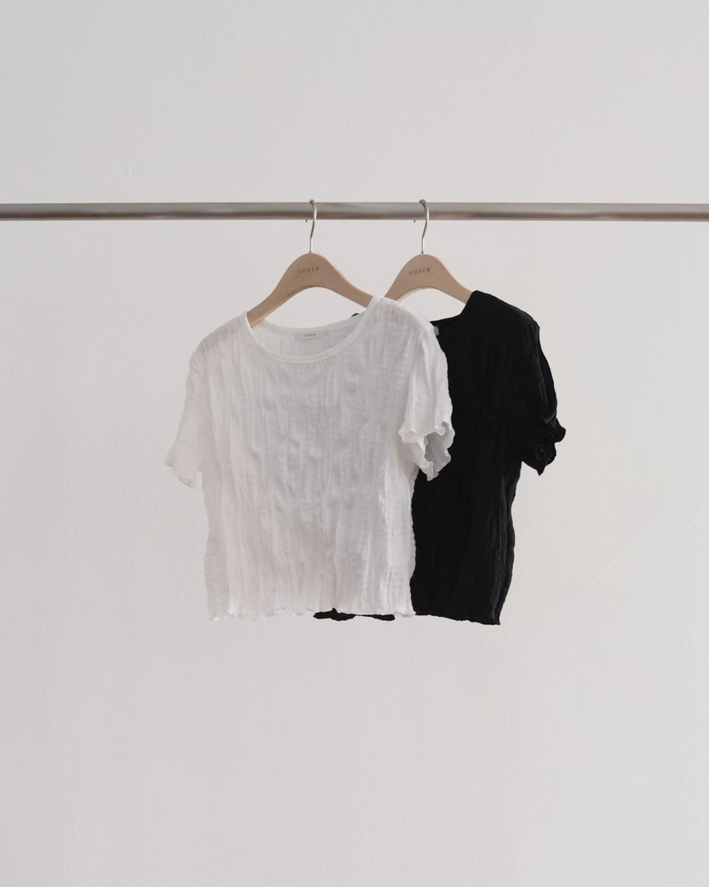 Chloe half tee