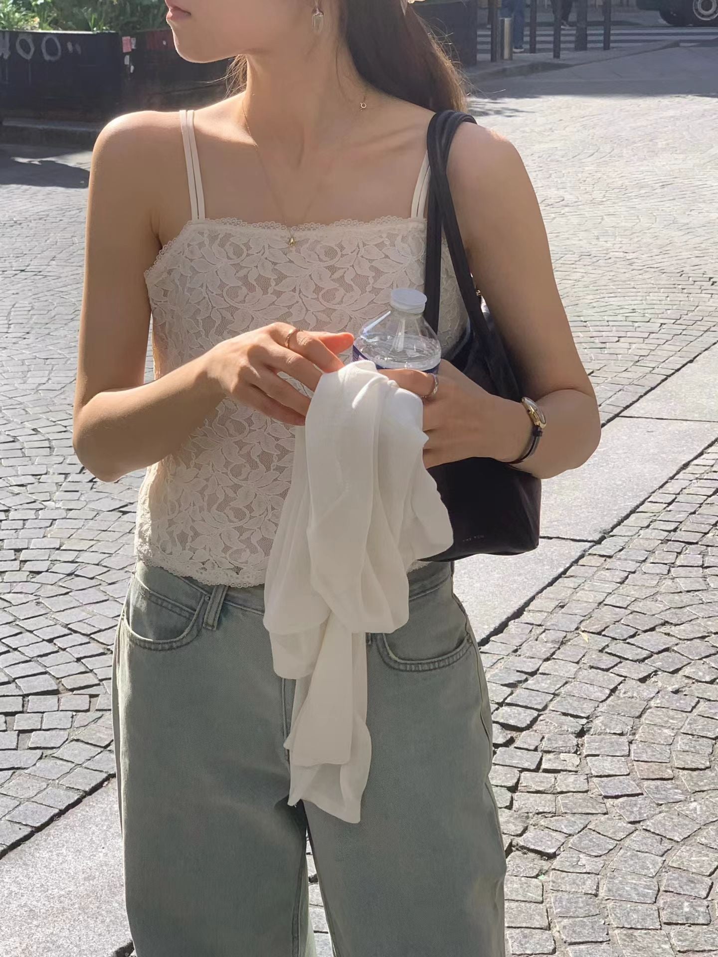 Wave lace blouse
