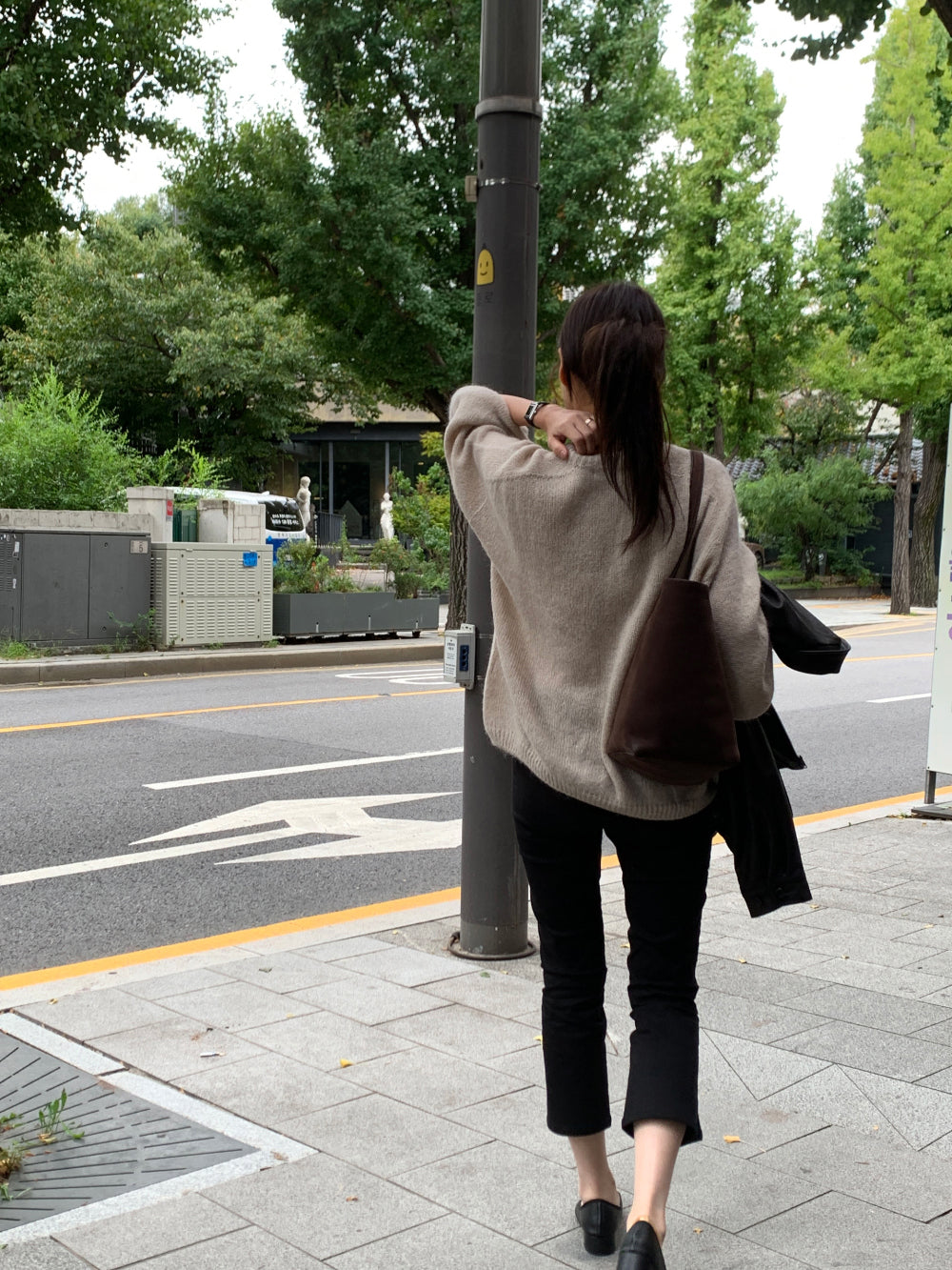 Balloon mohair knit