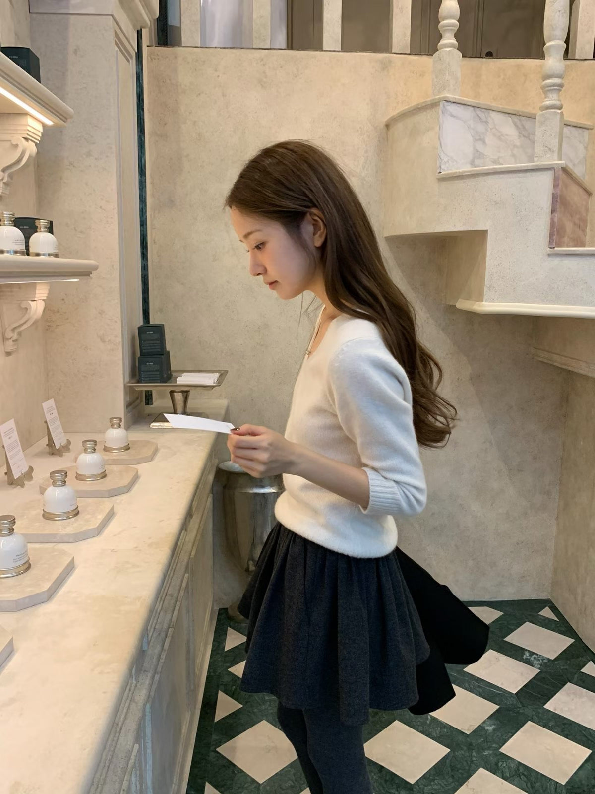 Luiet raccoon cashmere v knit