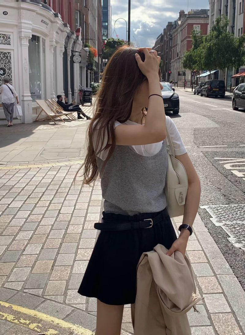 Layered raccoon sleeveless knit