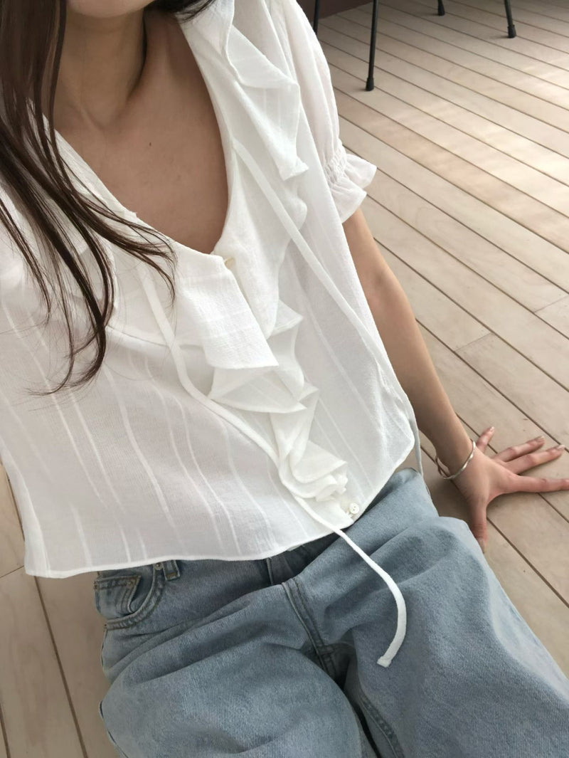 Frill ruffle blouse