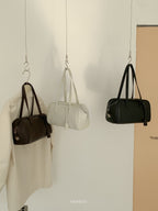 Bow shoulder bag
