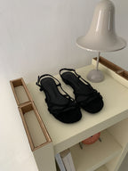 Nuance velvet line sandal