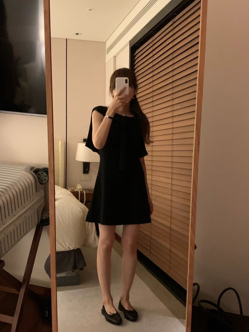 Plain onepiece